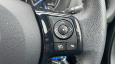 Toyota Yaris 1.5 VVT-i Icon 5dr CVT Petrol Hatchback